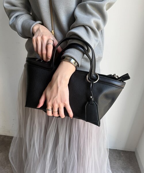 DouDou（ドゥドゥ）の「ハンドルポイントトートバッグ（ショルダーバッグ・レディース・ブラック/サックスブルー/イエロー・FREE）」の4枚目の写真