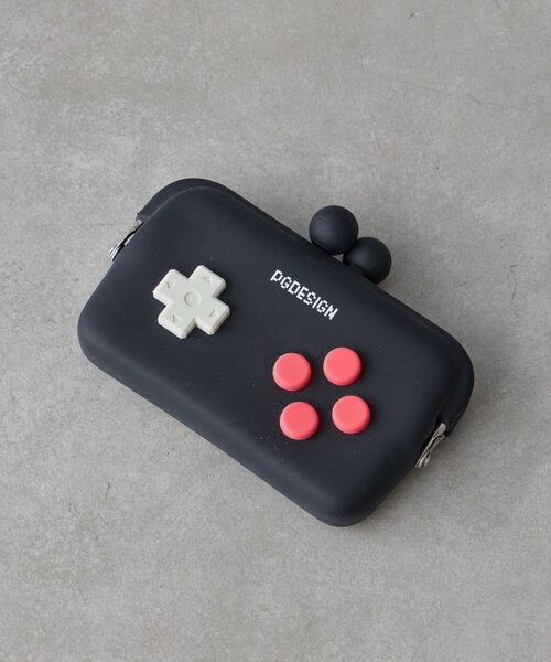 BIRTHDAY BAR（バースデイバー）の「DO-MO CONTROLLER　コントローラー型のポーチ（ポーチ・レディース・ブラック/グレー・0）」の4枚目の写真