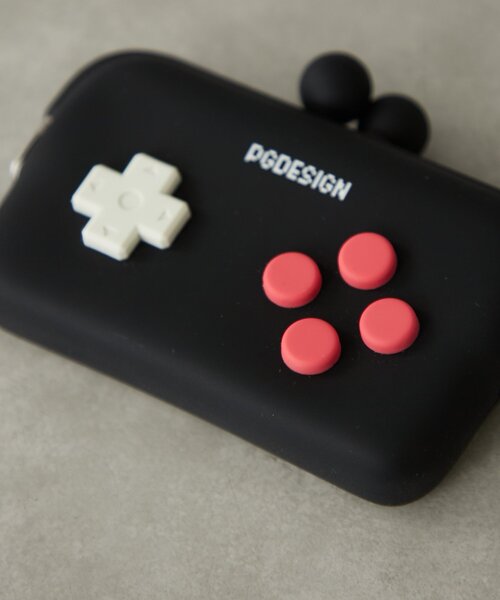 BIRTHDAY BAR（バースデイバー）の「DO-MO CONTROLLER　コントローラー型のポーチ（ポーチ・レディース・ブラック/グレー・0）」の5枚目の写真