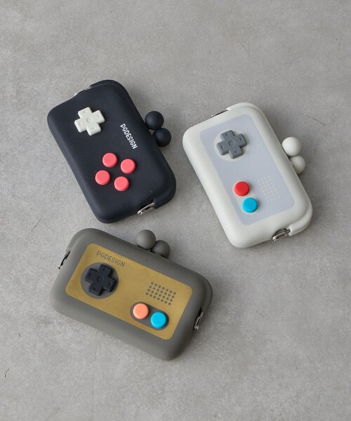 BIRTHDAY BAR（バースデイバー）の「DO-MO CONTROLLER　コントローラー型のポーチ（ポーチ・レディース・ブラック/グレー・0）」の8枚目の写真