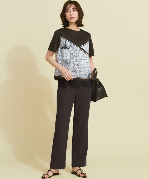23区(ニジュウサンク)の「ストレッチダブルクロス フレアパンツ(その他パンツ・レディース・ブラック系/ベージュ系/ダークブラウン・38/36/40)」の4枚目の写真