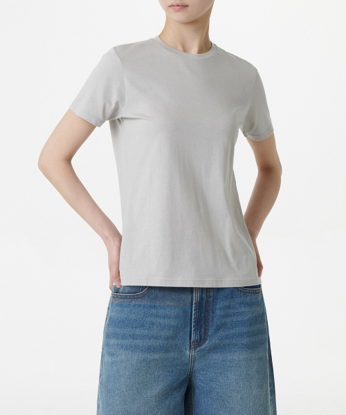 MUSINSA STANDARD WOMAN（ムシンサスタンダードウーマン）の「ウィメンズモーダルブレンドベーシッククルーネックTシャツ[ライトウォームグレー]（Tシャツ/カットソー・レディース・その他・LARGE/MEDIUM/SMALL/X-SMALL）」の2枚目の写真