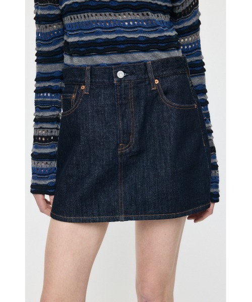 MOUSSY(マウジー)の「【26年SS新作】MIDRISE DENIM スカート(スカート・レディース・ワンウォッシュ/ブルー・1/0/2)」の17枚目の写真