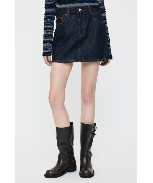 MOUSSY(マウジー)の「【26年SS新作】MIDRISE DENIM スカート(スカート・レディース・ワンウォッシュ/ブルー・1/0/2)」の13枚目の写真