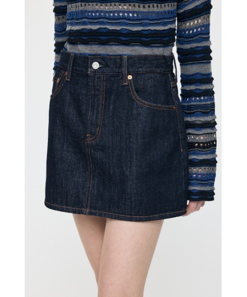 MOUSSY(マウジー)の「【26年SS新作】MIDRISE DENIM スカート(スカート・レディース・ワンウォッシュ/ブルー・1/0/2)」の11枚目の写真