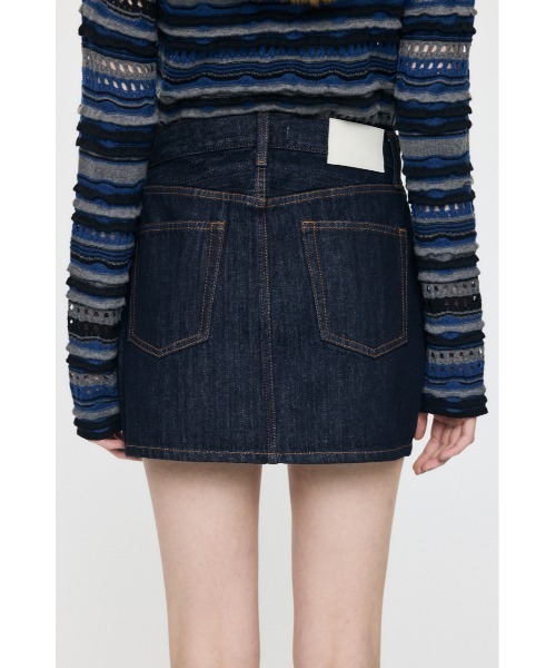 MOUSSY(マウジー)の「【26年SS新作】MIDRISE DENIM スカート(スカート・レディース・ワンウォッシュ/ブルー・1/0/2)」の9枚目の写真
