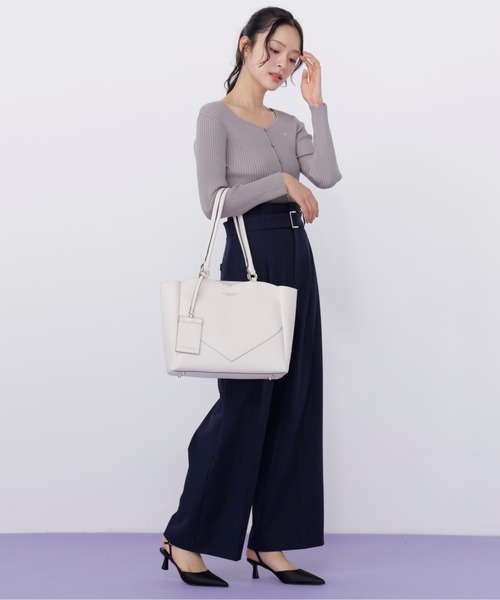 JILL by JILL STUART(ジルバイジルスチュアート)の「チョーカー付きスクエアニット(ニット/セーター・レディース・グレー/レッド/ホワイト/ブラック・FREE)」の5枚目の写真