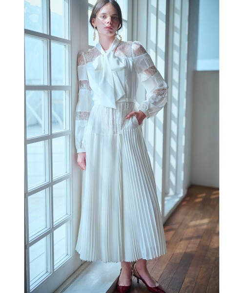 Estella.K(エステラケー)の「Frances Lace Dress スカラップレースタイドレス(ワンピース・レディース・ネイビー/サックスブルー/オフホワイト・FREE)」の2枚目の写真