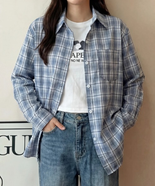 yuue' ( wear )(ユーイ)の「オーバーサイズチェック柄長袖シャツ/冷房対策 UVカット(シャツ/ブラウス・レディース・レッド/ブルー/ピンク/ライトブルー/ブルー系その他/ブラウン/レッド系その他/ブラック・FREE)」の6枚目の写真