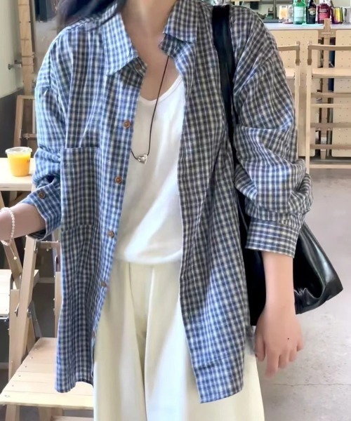 yuue' ( wear )(ユーイ)の「オーバーサイズチェック柄長袖シャツ/冷房対策 UVカット(シャツ/ブラウス・レディース・レッド/ブルー/ピンク/ライトブルー/ブルー系その他/ブラウン/レッド系その他/ブラック・FREE)」の15枚目の写真