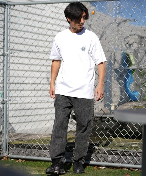 THE NORTH FACE(ザノースフェイス)の「THE NORTH FACE/ザ・ノース・フェイス 半袖 Tシャツ NT32633 ショートスリーブジオスクエアロゴティー(Tシャツ/カットソー・メンズ・スモークグレー/ブラック/ホワイト・M/S/XL/L/XXL)」の15枚目の写真