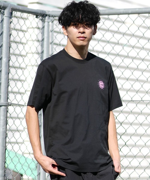 THE NORTH FACE(ザノースフェイス)の「THE NORTH FACE/ザ・ノース・フェイス 半袖 Tシャツ NT32633 ショートスリーブジオスクエアロゴティー(Tシャツ/カットソー・メンズ・スモークグレー/ブラック/ホワイト・M/S/XL/L/XXL)」の19枚目の写真