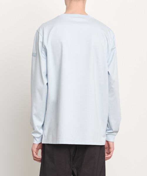 TATRAS(タトラス)の「TATRAS(タトラス) OSMO オスモ(Tシャツ/カットソー・メンズ・サックスブルー/ブラック/チャコールグレー/イエロー/ネイビー/ホワイト・2/1/5/4/3)」の8枚目の写真