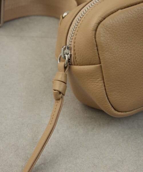 GALLARDAGALANTE（ガリャルダガランテ）の「【2.718】コンパクトクロスボディ（ショルダーバッグ・レディース・ベージュ/ブラック・FREE）」の14枚目の写真