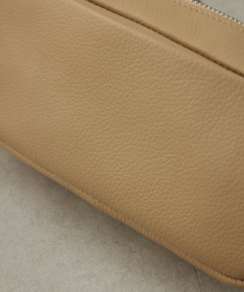 GALLARDAGALANTE（ガリャルダガランテ）の「【2.718】コンパクトクロスボディ（ショルダーバッグ・レディース・ベージュ/ブラック・FREE）」の16枚目の写真