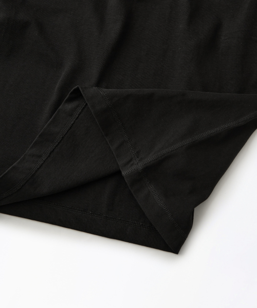 OUTSTANDING(アウトスタンディング)の「VINTAGE HENLEY NECK LONG SLEEVE TEE_BLACK(Tシャツ/カットソー・メンズ・その他・LARGE/X-LARGE/MEDIUM)」の6枚目の写真