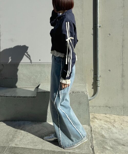 w closet(ダブルクローゼット)の「フリルナイロンブルゾン(ブルゾン・レディース・ピンク/ネイビー/アイボリー・SMALL/MEDIUM)」の15枚目の写真