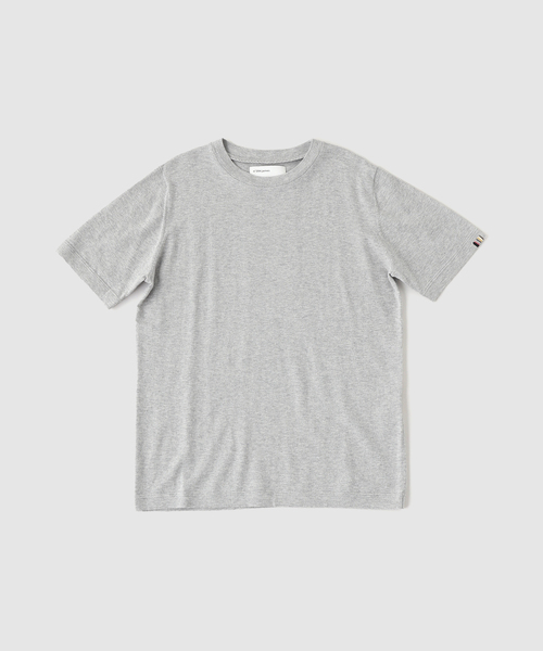 extreme cashmere(エクストリーム カシミヤ)の「EXTREME CASHMERE/エクストリーム カシミア n394 JAMES(ニット/セーター・メンズ・ブラック/カーキ/ネイビー/グレー・FREE)」の2枚目の写真