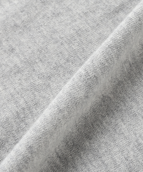 extreme cashmere(エクストリーム カシミヤ)の「EXTREME CASHMERE/エクストリーム カシミア n394 JAMES(ニット/セーター・メンズ・ブラック/カーキ/ネイビー/グレー・FREE)」の6枚目の写真