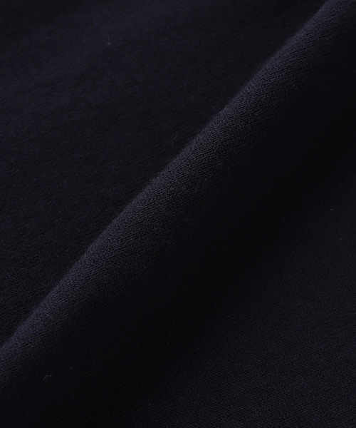extreme cashmere(エクストリーム カシミヤ)の「EXTREME CASHMERE/エクストリーム カシミア n394 JAMES(ニット/セーター・メンズ・ブラック/カーキ/ネイビー/グレー・FREE)」の12枚目の写真