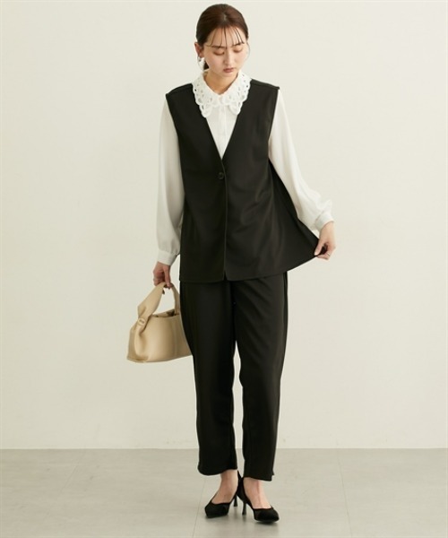 nissen（ニッセン）の「２点セット（ペプラムジレ＋テーパードパンツ）（カバーオール・レディース・モカ/ブラック・M/L）」の8枚目の写真