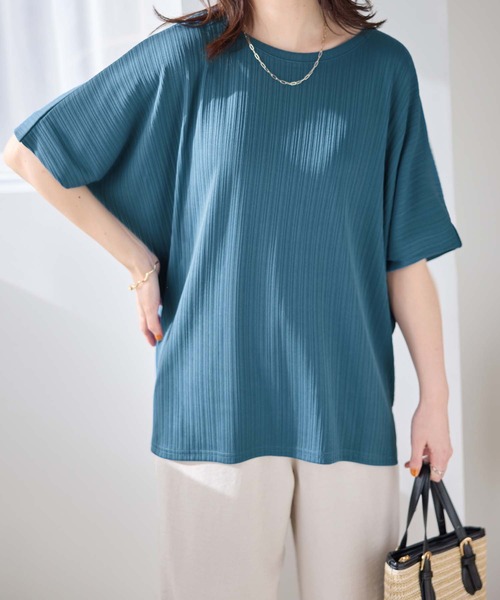 Viola e Viola(ヴィオラエヴィオラ)の「ひんやりランダムテレコドルマントップス(Tシャツ/カットソー・レディース・フューシャピンク/ブラック/ブルーグリーン/ブラウン/モカ・LL/L/M)」の10枚目の写真