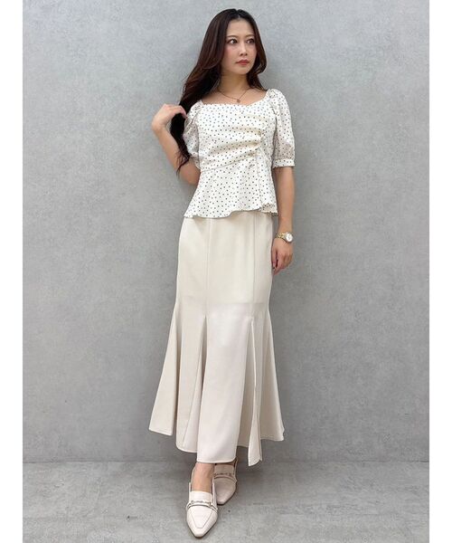 MERCURYDUO(マーキュリーデュオ)の「2WAYドットペプラムブラウス(シャツ/ブラウス・レディース・アイボリー/ブラック・FREE)」の19枚目の写真