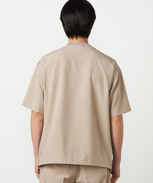 COMME CA ISM（コムサイズム）の「ライトウエイトポリエステル ブロッキング 布帛Tシャツ（Tシャツ/カットソー・メンズ・グレー/ベージュ/ブラック・LARGE/MEDIUM）」の18枚目の写真