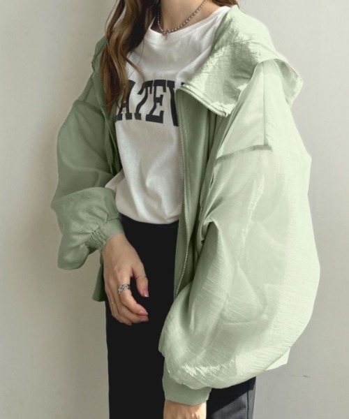 Belle Cie(ベルシー)の「ふわっと透け感フード付きシアーブルゾン(その他トップス・レディース・ブラック/サックスブルー/ホワイト/グレー/ネイビー/ゴールド/ミント・FREE)」の15枚目の写真