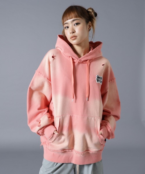 over print(オーバープリント)の「overprint/オーバープリント/PATCH Hoodie(パーカー・レディース・ブラック/ピンク・M/L/S)」の2枚目の写真