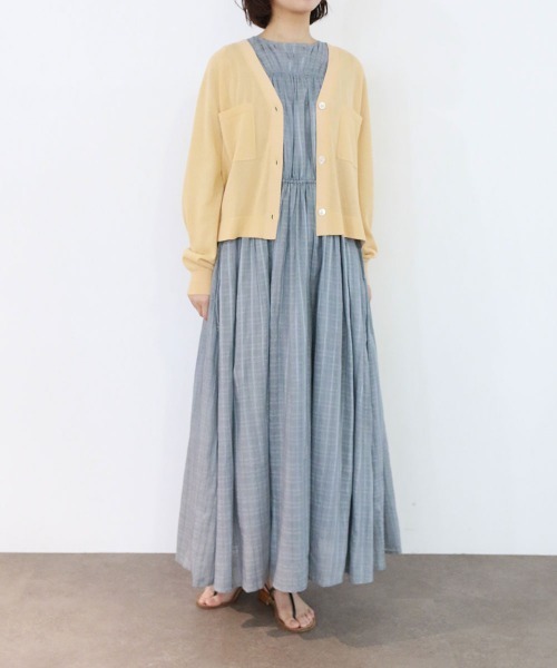 Marilyn Moon(マリリンムーン)の「16G paper knit cocoon sleeve cardigan(カーディガン/ボレロ・レディース・サックスブルー/オレンジ系その他/オフホワイト/ブラック・FREE)」の8枚目の写真