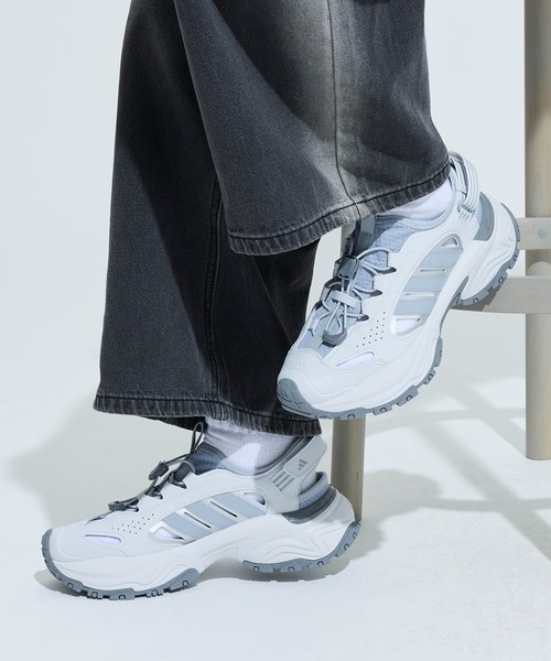adidas(アディダス)の「スニーカー サンダル / アディダス adidas(サンダル・メンズ・グレー・26.5cm/22.5cm/23.5cm/24.5cm/25.5cm/27.5cm/28.5cm)」の1枚目の写真