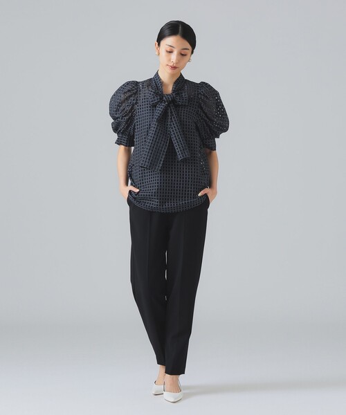 EFFE BEAMS(エッフェビームス)の「ペンシル パンツ(その他パンツ・レディース・ホワイト系その他5/ブラック・36/38/40)」の5枚目の写真
