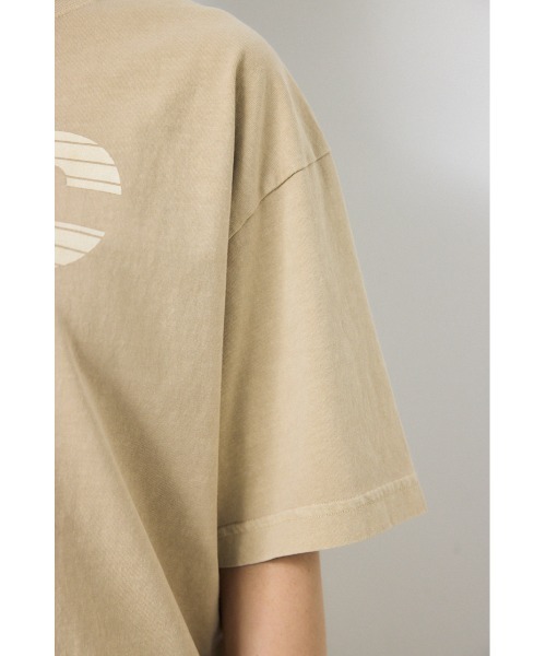 AZUL by moussy(アズールバイマウジー)の「NACピグメントプリントTシャツ(Tシャツ/カットソー・レディース・ベージュ/ライトブラック/オフホワイト・FREE)」の18枚目の写真