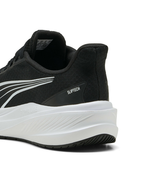 PUMA(プーマ)の「PUMA プーマ ユニセックス ダッシャー ライト イーズイン ランニングシュー(スニーカー・メンズ・ブラック/ピンク系その他/ブラック×ホワイト・28.5cm/22.5cm/28.0cm/27.5cm/26.0cm/25.5cm/27.0cm/26.5cm/25.0cm/23.5cm/23.0cm/24.5cm/24.0cm/29.0cm)」の15枚目の写真