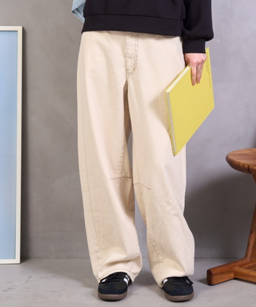 A.D.C.L.(エーディーシーエル)の「キナリ バレルパンツ(デニムパンツ・レディース・アイボリー・L/M)」の22枚目の写真