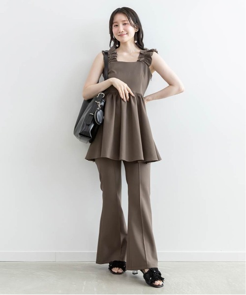 RANDA(ランダ)の「ペプラムトップスセットフレアパンツ(パンツドレス・レディース・ブラウン/ホワイト×ブラック/グレー・0/1)」の7枚目の写真
