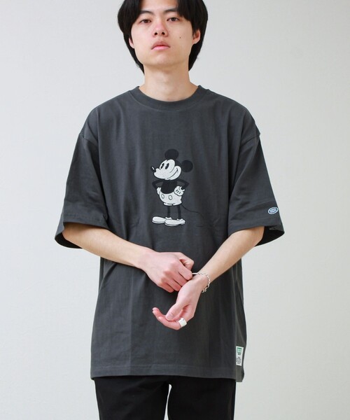 DISCUS(ディスカス)の「【DISCUS】Disney ミッキープリントTシャツ(Tシャツ/カットソー・メンズ・ブラック系その他3/ホワイト系その他2/ホワイト系その他3/ホワイト系その他4/ホワイト系その他5/ブラック系その他2/グレー系その他/ブラック系その他・FREE)」の5枚目の写真