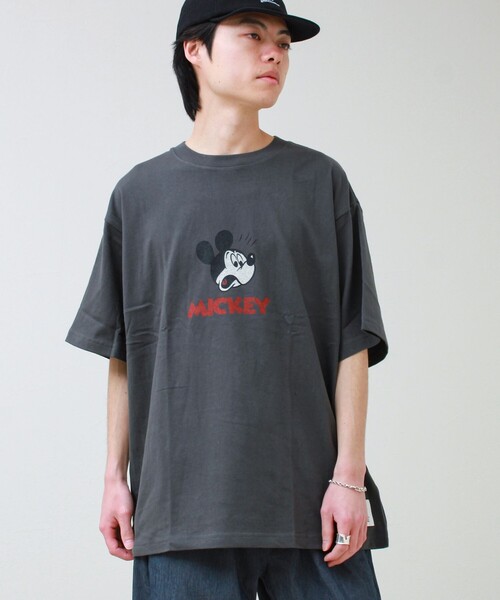 DISCUS(ディスカス)の「【DISCUS】Disney ミッキープリントTシャツ(Tシャツ/カットソー・メンズ・ブラック系その他3/ホワイト系その他2/ホワイト系その他3/ホワイト系その他4/ホワイト系その他5/ブラック系その他2/グレー系その他/ブラック系その他・FREE)」の8枚目の写真