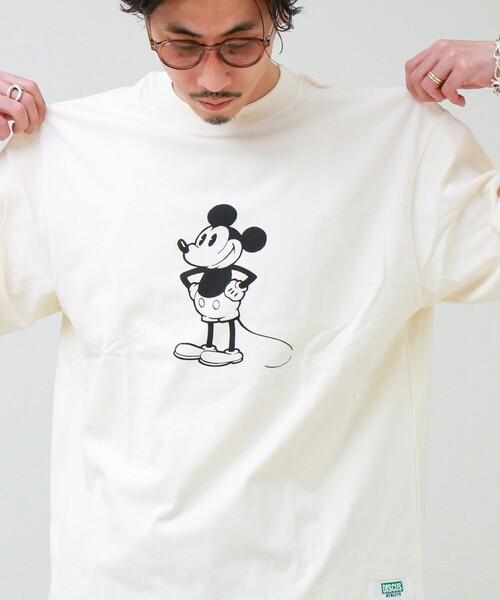 DISCUS(ディスカス)の「【DISCUS】Disney ミッキープリントTシャツ(Tシャツ/カットソー・メンズ・ブラック系その他3/ホワイト系その他2/ホワイト系その他3/ホワイト系その他4/ホワイト系その他5/ブラック系その他2/グレー系その他/ブラック系その他・FREE)」の1枚目の写真
