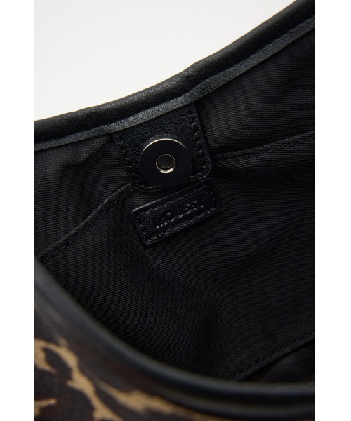 MOUSSY（マウジー）の「SLOUCHY CANVAS バッグ（ショルダーバッグ・レディース・ブラウン系その他/アイボリー・FREE）」の10枚目の写真