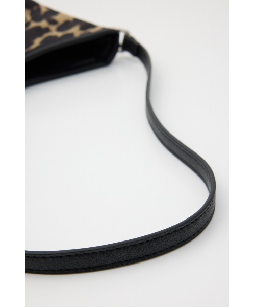 MOUSSY（マウジー）の「SLOUCHY CANVAS バッグ（ショルダーバッグ・レディース・ブラウン系その他/アイボリー・FREE）」の11枚目の写真