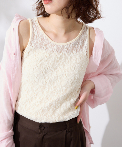 SLOBE IENA(スローブイエナ)の「《シリーズあり》カットレースタンク(Tシャツ/カットソー・レディース・レッド/ホワイト・FREE)」の4枚目の写真