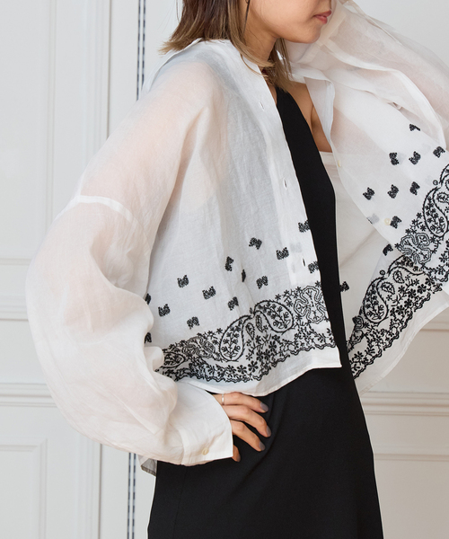 IENA LA BOUCLE エンブロイダリーコットンオーガンジーシャツ（シャツ