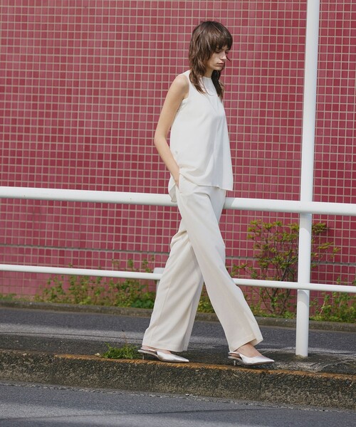 uncrave(アンクレイヴ)の「ドライタッチトロ イージーパンツ(その他パンツ・レディース・アイボリー系/ベージュ系/ブラック系・0/1/2)」の1枚目の写真