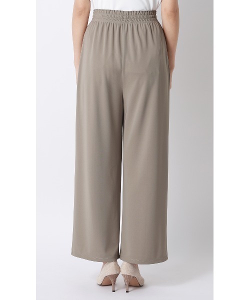 AOYAMA(アオヤマ)の「ドローコードワイドパンツ【涼】【セットアップ着用可】【裾上げ済み】(その他パンツ・レディース・グレー/ブラック・L/M/S)」の4枚目の写真