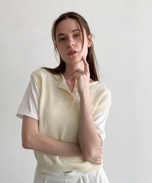 DECADE CLASSIC（ディケイド クラシック）の「DECADE CLASSIC ヘンリーネックプルオーバ（Tシャツ/カットソー・レディース・ライトベージュ/ネイビー・FREE）」の2枚目の写真
