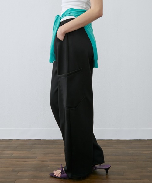 Rohwel（ローウェル）の「Curve Wide Sweat Pants / カーブワイドスウェットパンツ（スウェットパンツ・レディース・パープル/ブラック/グレー・FREE）」の5枚目の写真