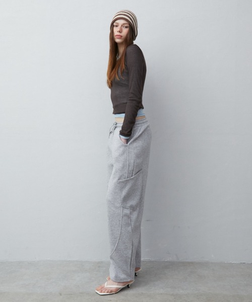 Rohwel（ローウェル）の「Curve Wide Sweat Pants / カーブワイドスウェットパンツ（スウェットパンツ・レディース・パープル/ブラック/グレー・FREE）」の19枚目の写真