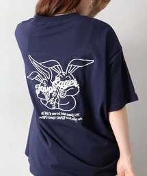 【体型カバー/華奢見え】ハグうさぎ刺繍BIG Tシャツ